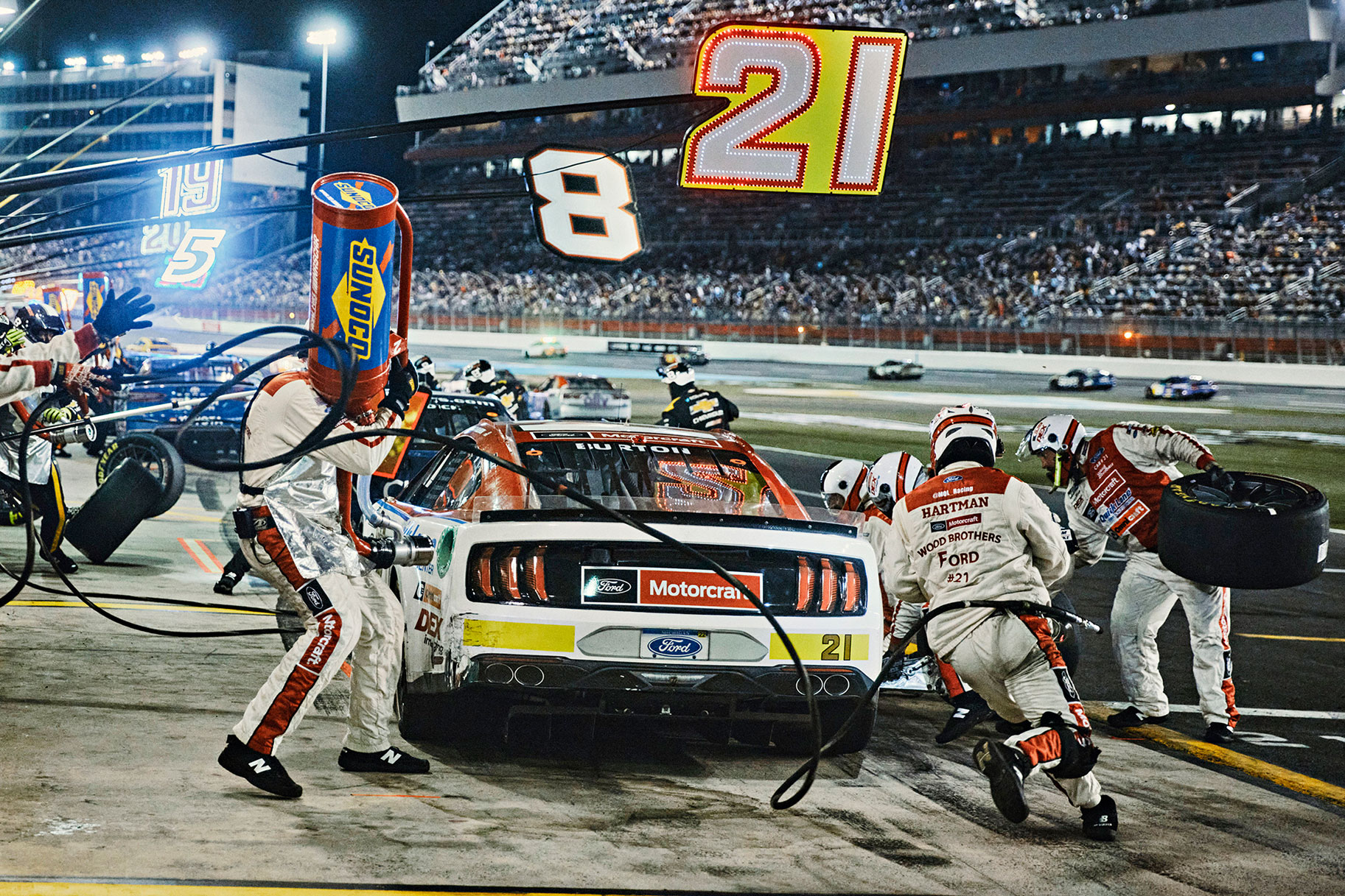 Motorsports: Inside the Role of NASCAR Mechanics and Teams 1 motorsports inside the role of nascar mechanics and teams