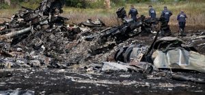 what caused the tragedy of malaysia airlines flight 17