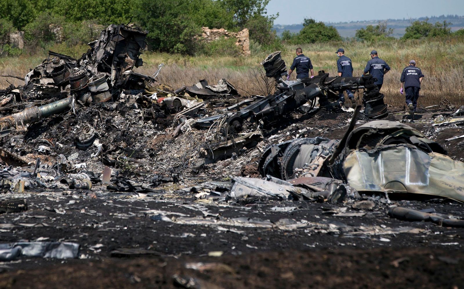 What caused the tragedy of Malaysia Airlines Flight 17 1 what caused the tragedy of malaysia airlines flight 17