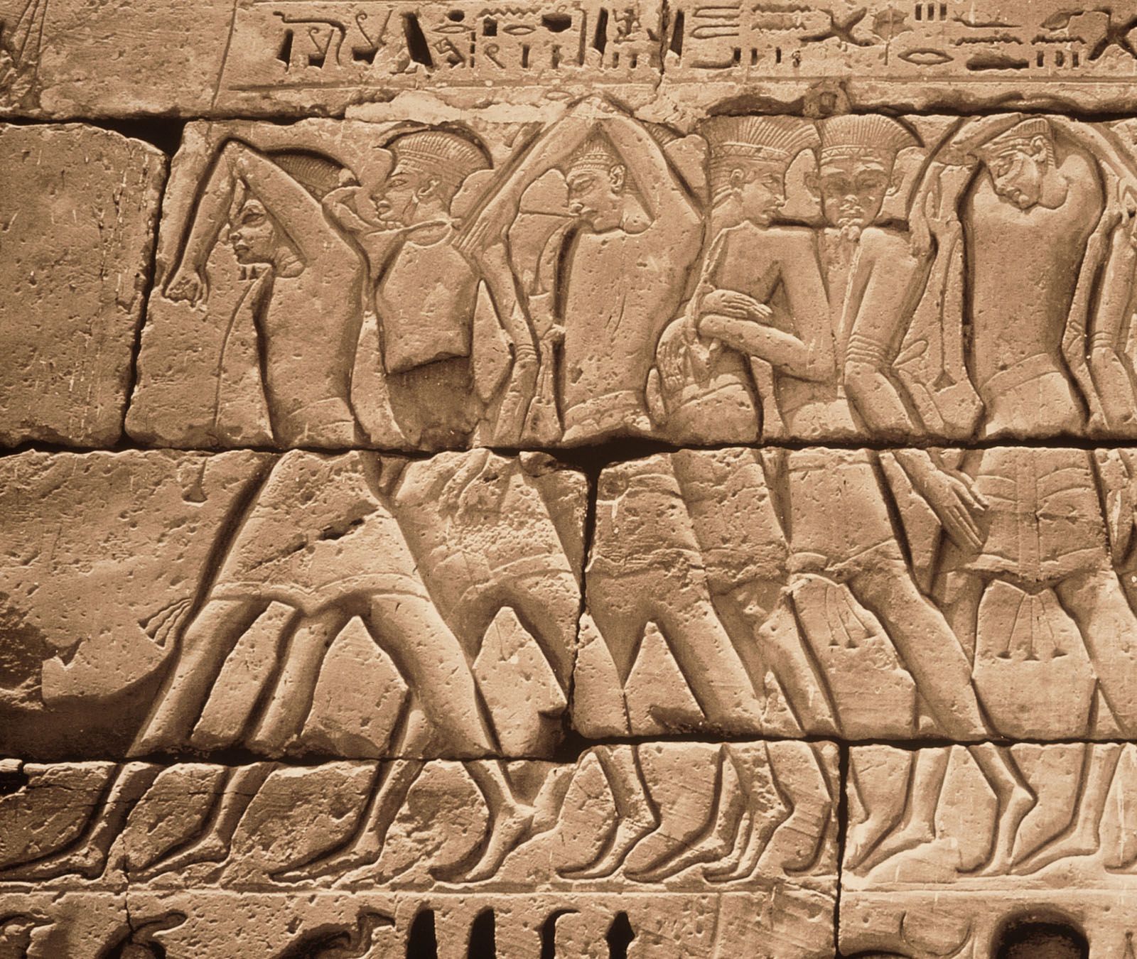 What defines the Iron Age for Canaanites and Philistines 1 what defines the iron age for canaanites and philistines